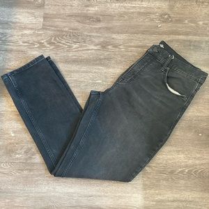 Old Navy Men’s 24/7 Slim Fit Black Jeans - 36x30